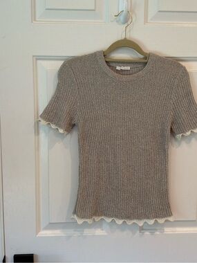 Zara Ribbed Short-Sleeve Sweater Top in Taupe with Cream Trim